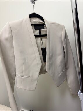 BCBGMaxAzria Cream Open-Front Cropped Blazer